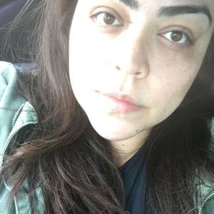 Meet your Posher, Debbie